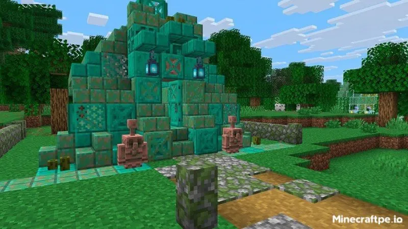 Wooden Shelves storing visible items in Minecraft